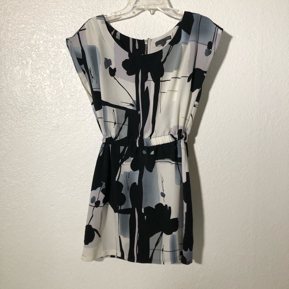Modern Print Dress. Size Small.